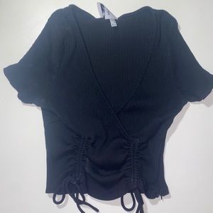 Princess Polly Black V-Neck Crop Top
